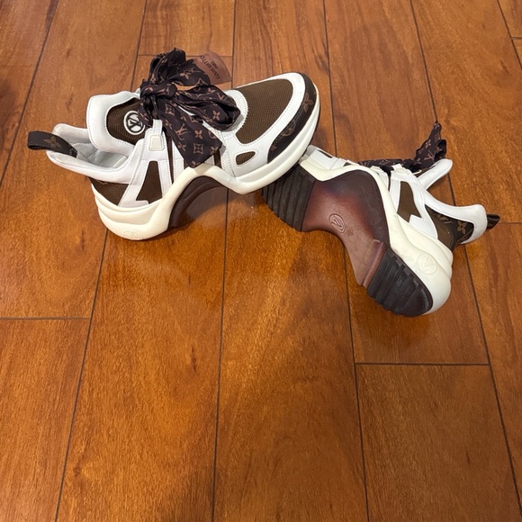 Louis Vuitton Brown and White Women\'s Sneakers